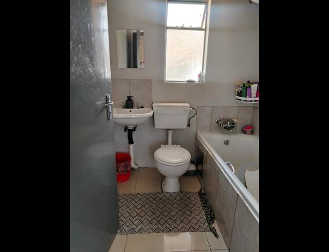 2 BEDROOM APARTMENT FOR SALE IN JABULANI